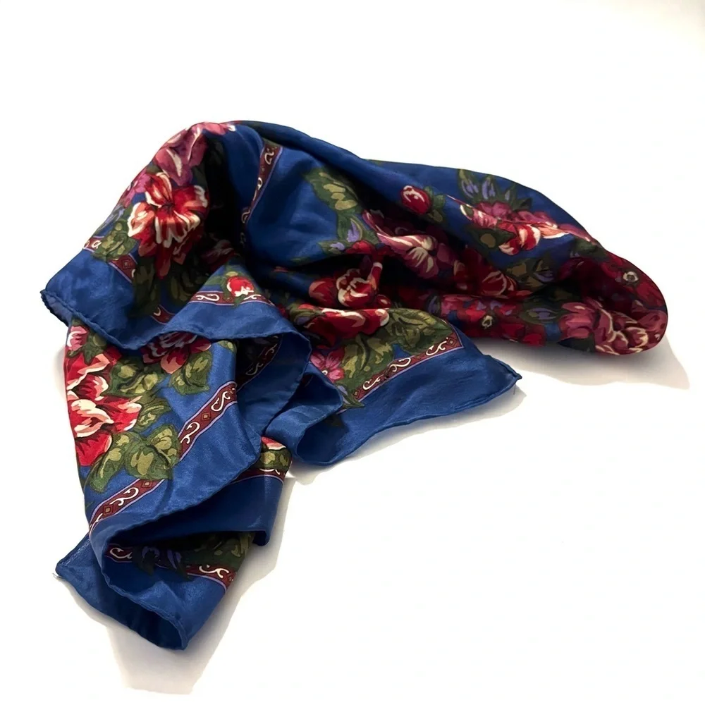 FASHION SCARVES Floral Blue Scarf